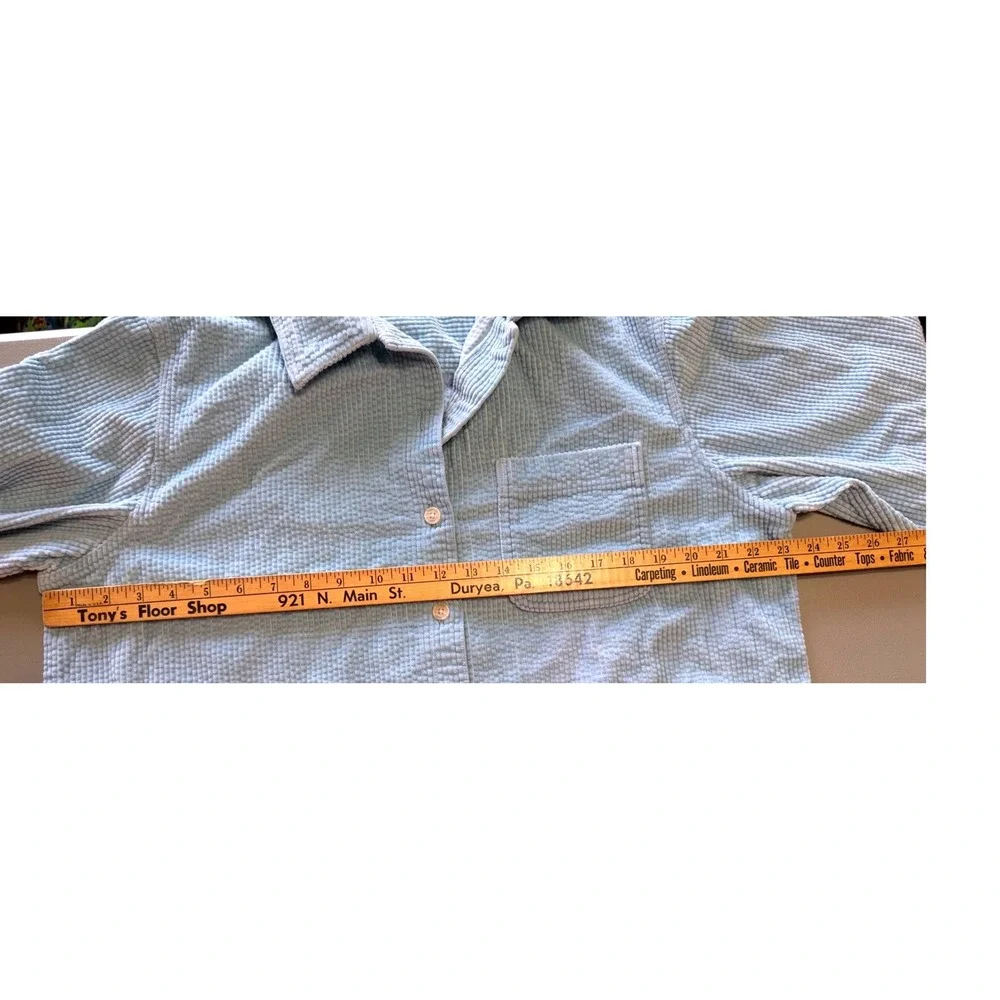 LL Bean Womens Large Light Blue wide wale Corduroy Button Down Shirt Cotton - Picture 3 of 9